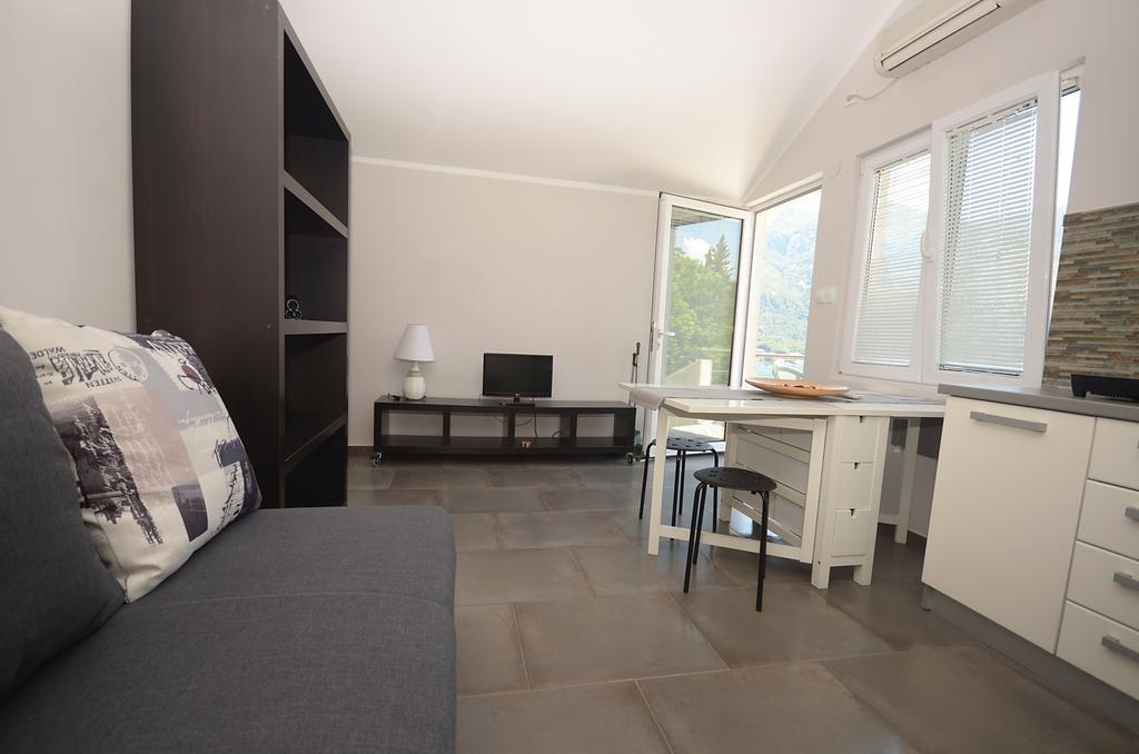 Apartments Dakovic Kotor Luaran gambar