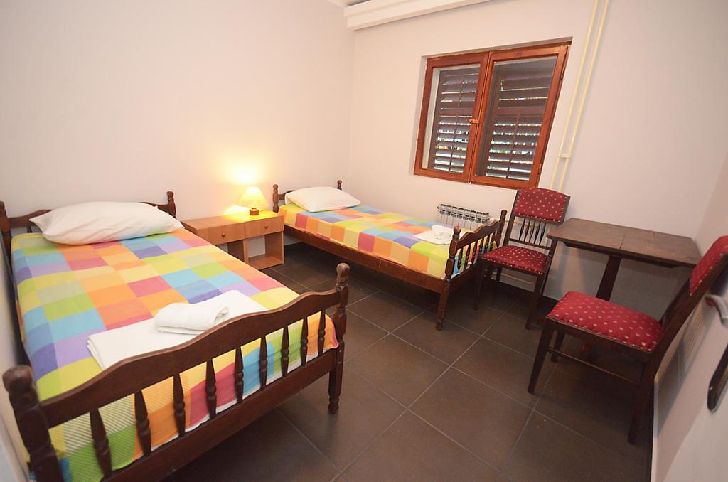Apartments Dakovic Kotor Luaran gambar
