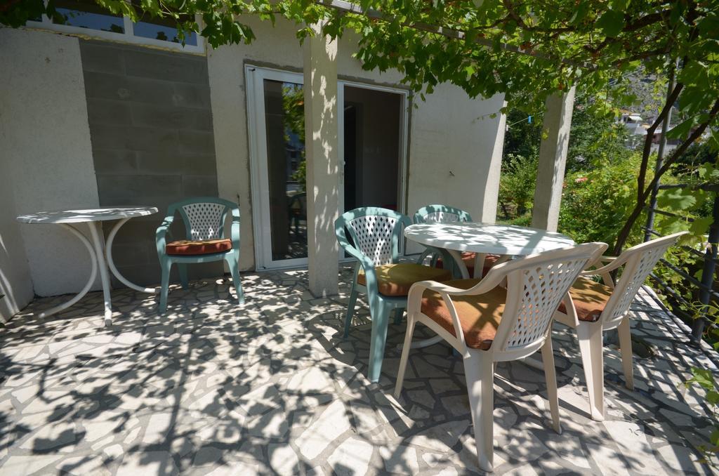 Apartments Dakovic Kotor Luaran gambar