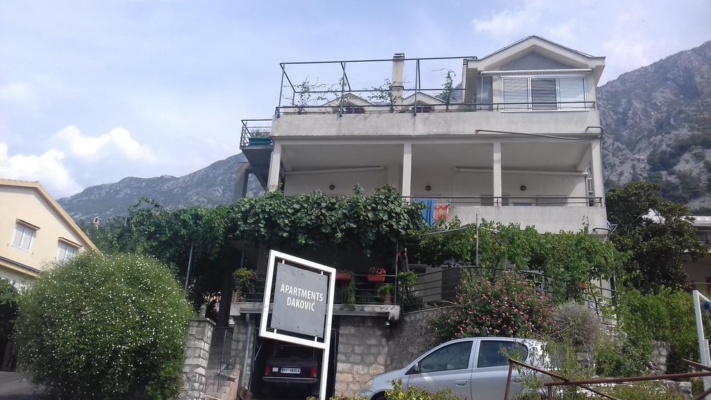 Apartments Dakovic Kotor Luaran gambar