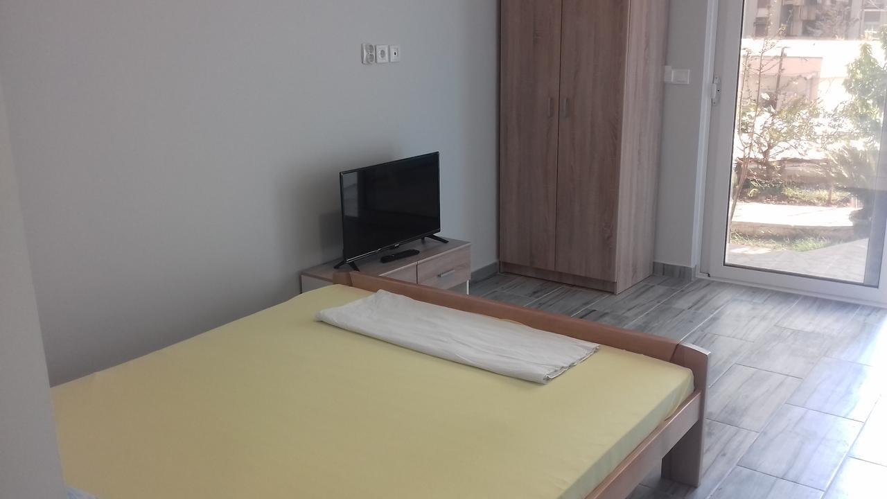 Apartments Dakovic Kotor Luaran gambar